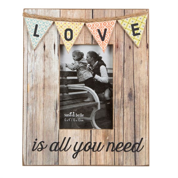 Love Rustic Bunting Photo Frame