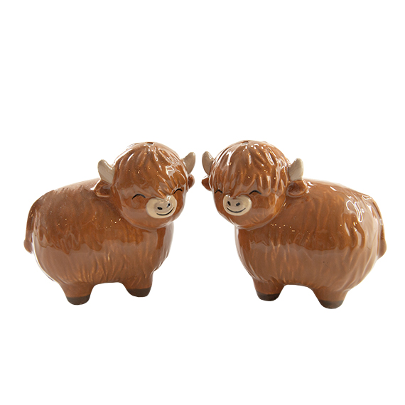Highland Cow Salt & Pepper Shakers
