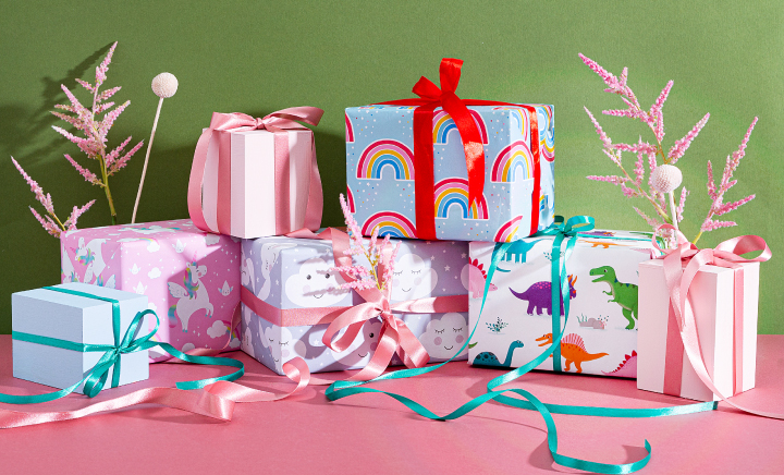 Gift Tags & Wrapping Paper
